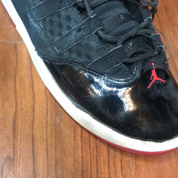 Boys Jordan size2y - Picture 8 of 12